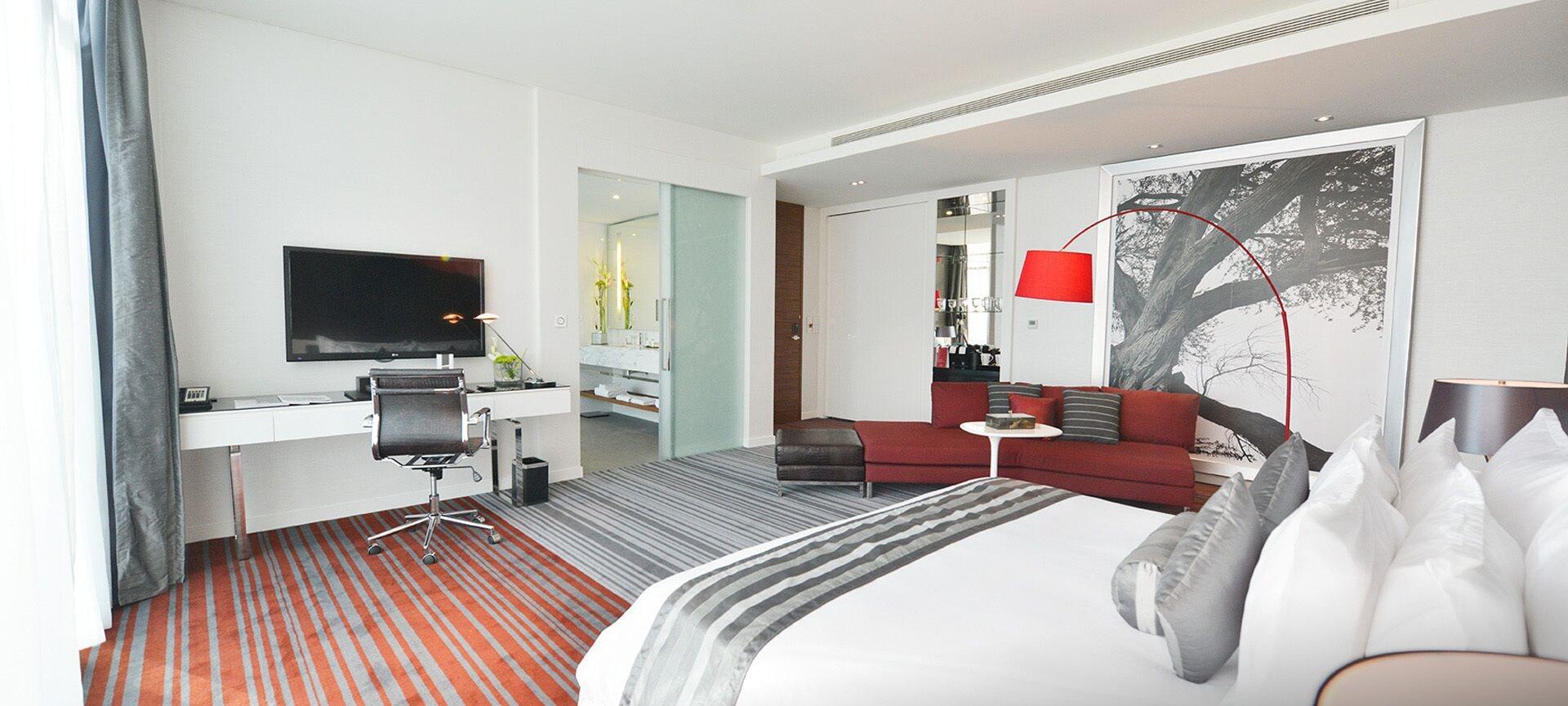 Ramee Grand Hotel And Spa Manama Exterior foto A suite at the hotel